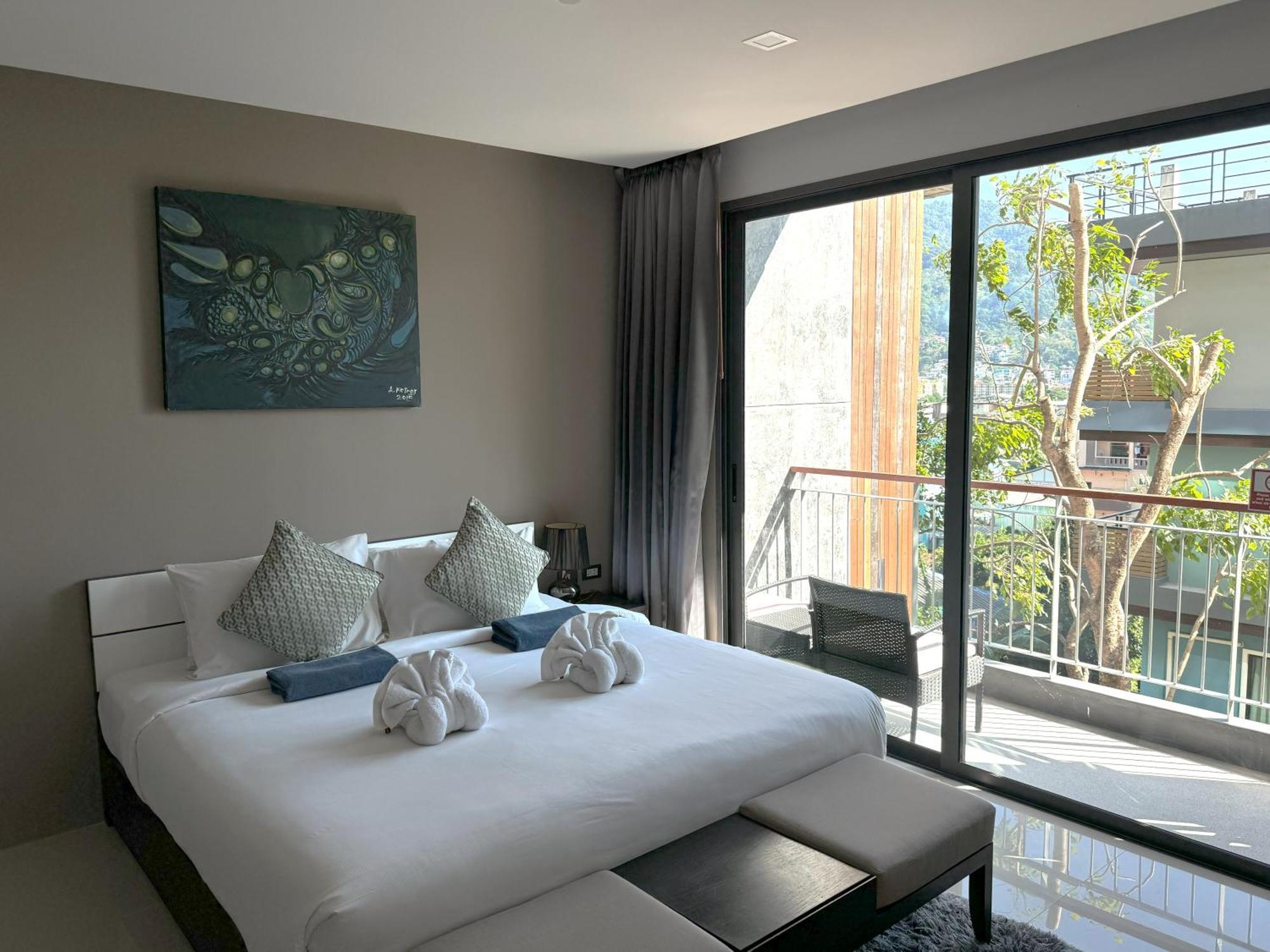 Private Apartment At Emerald Terrace Patong Екстер'єр фото