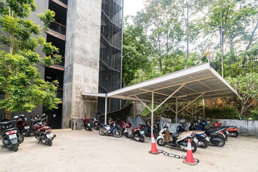 Private Apartment At Emerald Terrace Patong Екстер'єр фото