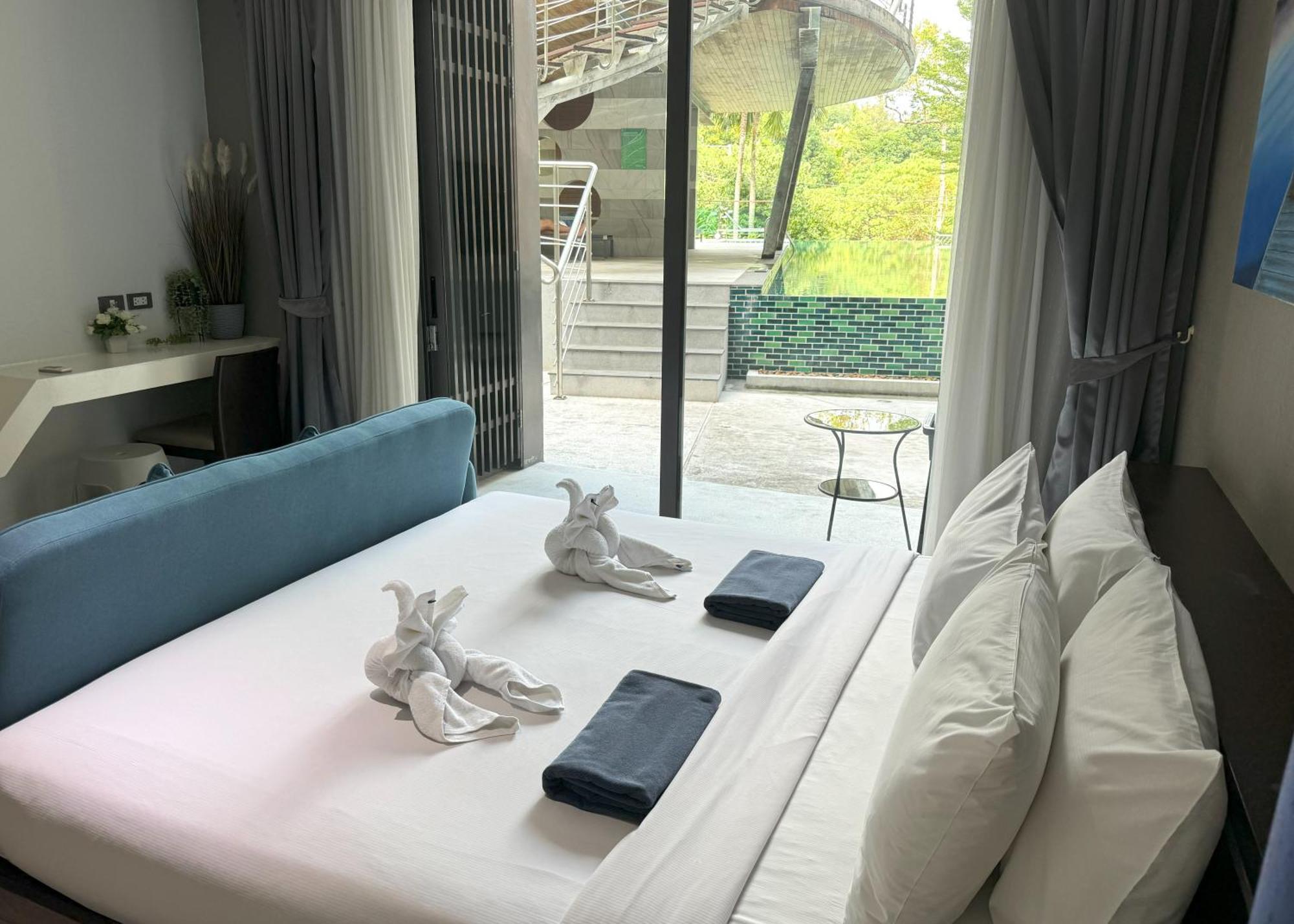 Private Apartment At Emerald Terrace Patong Екстер'єр фото
