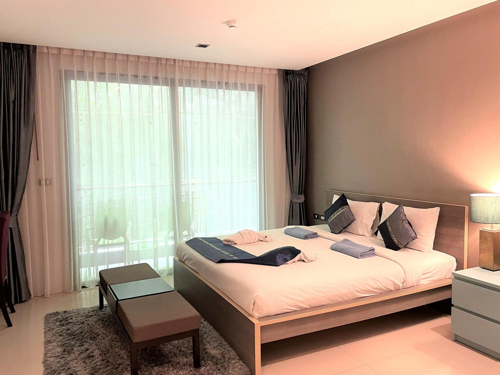 Private Apartment At Emerald Terrace Patong Екстер'єр фото